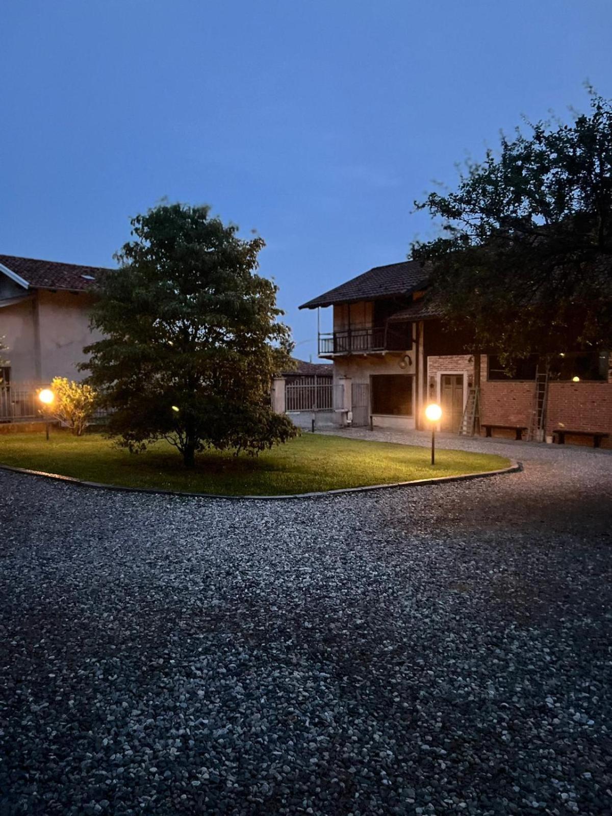 Casa Levis Apartment Biella Exterior photo